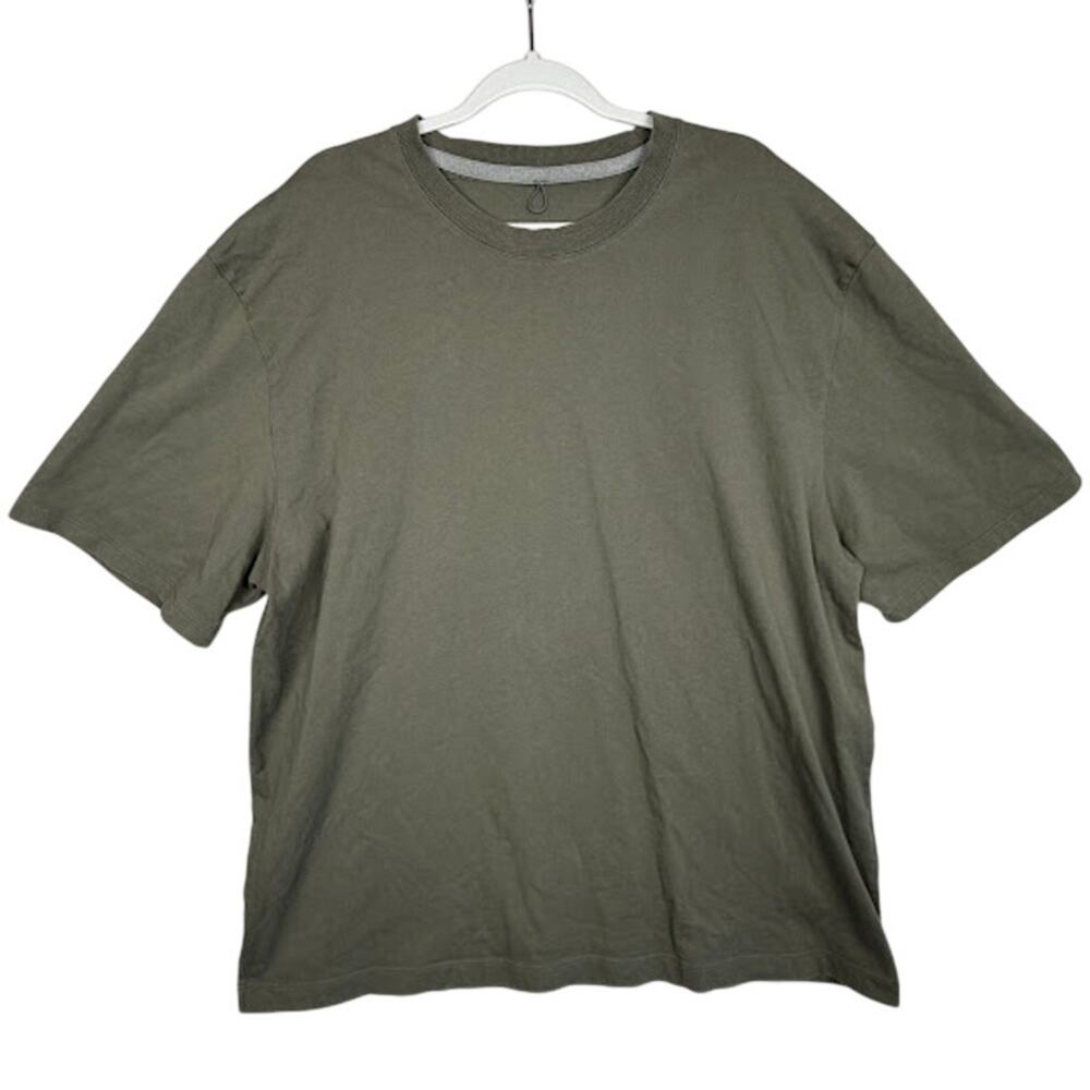 Lululemon Mens XXL Short Sleeve T-Shirt Olive Green 24" P2P Crew Neck Casual Tee
